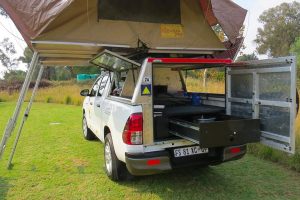 Buschlore Hilux 4 Persons